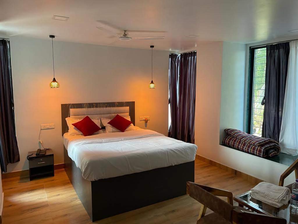 Bliss Rooms Alibag Bagian luar foto