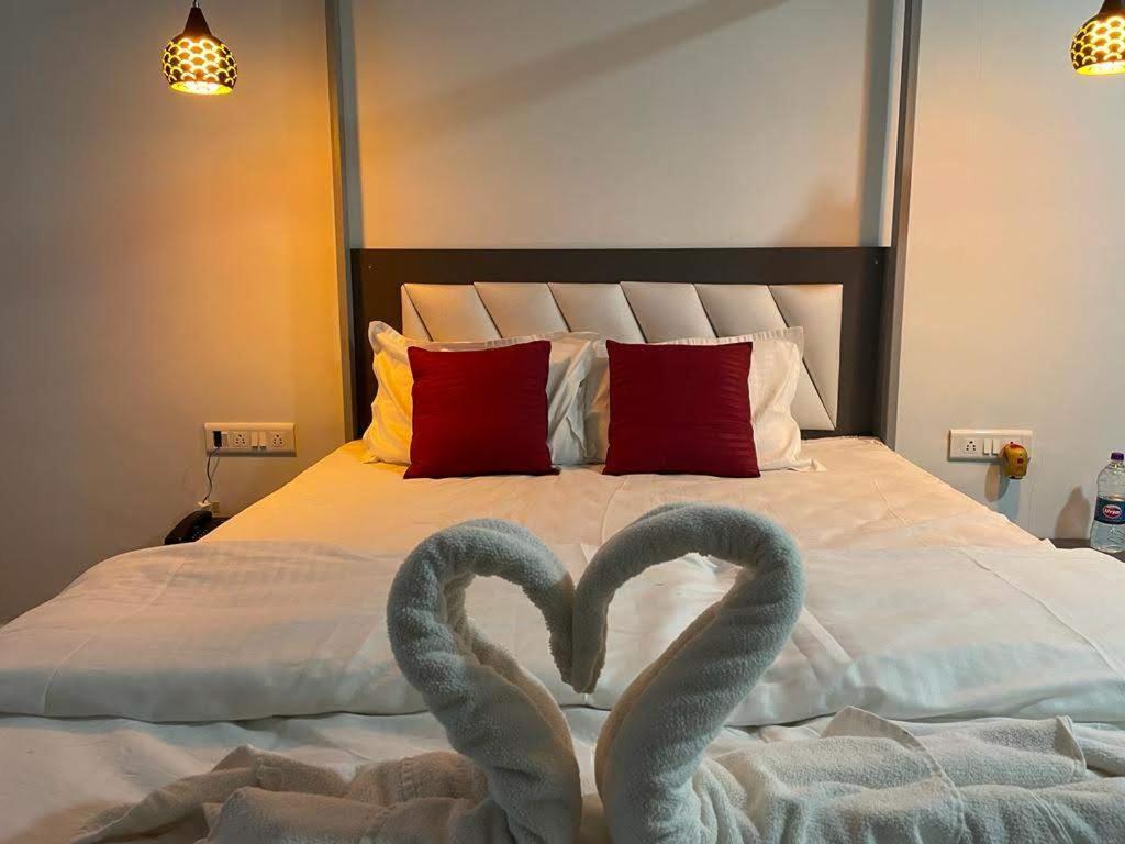Bliss Rooms Alibag Bagian luar foto